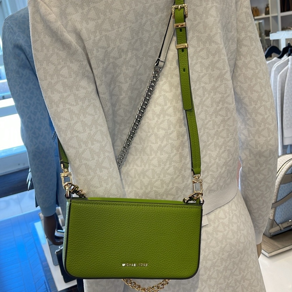 MICHAEL KORS Bryant Sm Pebbled Leather Convertible XBody Pochette
Meadow Green - Picture 7 of 16